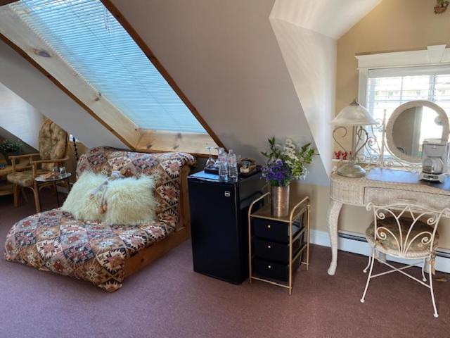 Ocean Breeze Executive Bed And Breakfast Северный Ванкувер Экстерьер фото