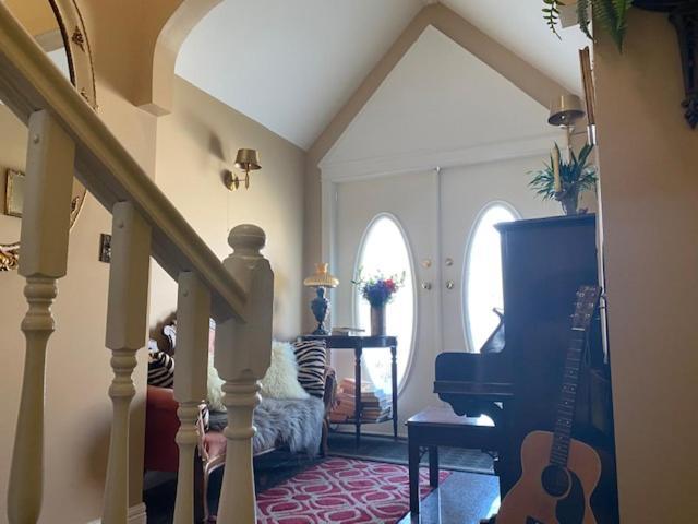 Ocean Breeze Executive Bed And Breakfast Северный Ванкувер Экстерьер фото